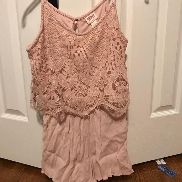 light pink mission romper - Picture 1 of 3